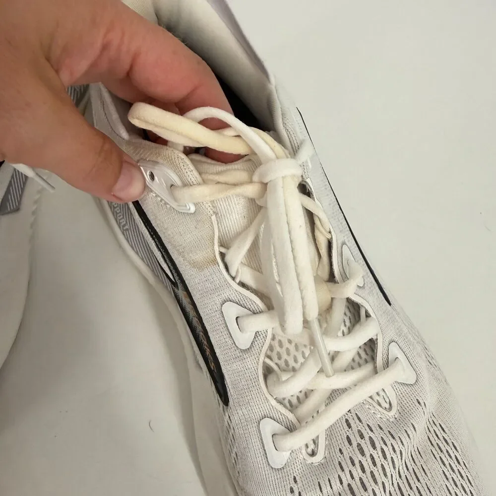 Brooks Mens Running Shoes Glycerin GTS 22 Size 12B White Outdoor Sports Tennis